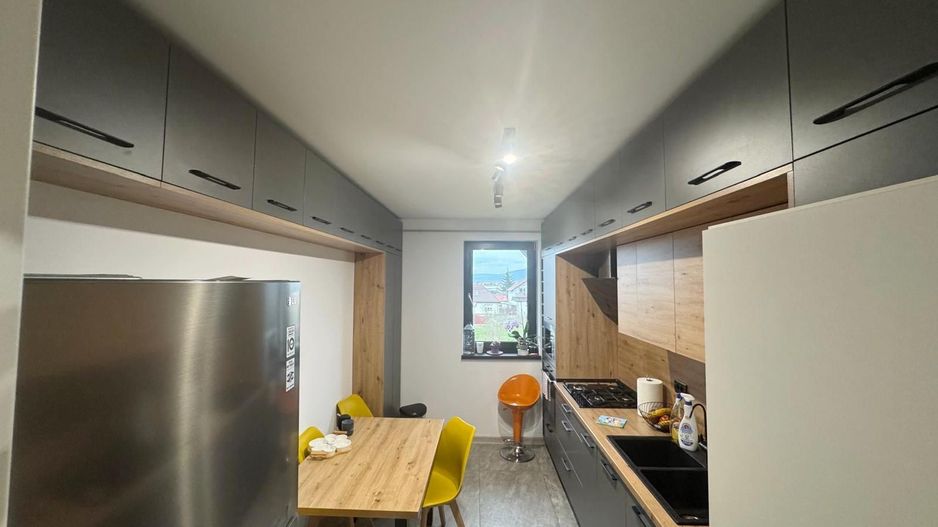 Apartament cu 3 camere in bloc nou - Poză 15