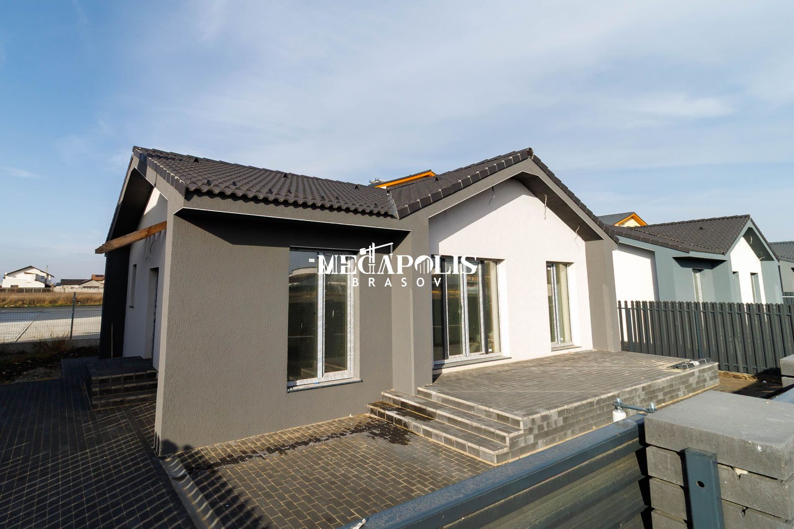 Casa Single Sanpetru Finisata - Poză 1