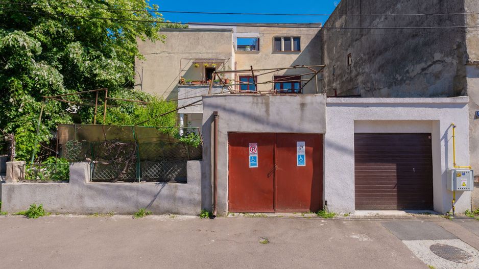 Raritate | Casa Căsătoriilor | Apartament în vilă, curte, 2 garaje! - Poză 4