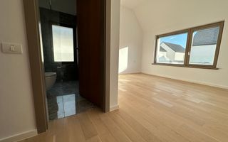 Casa cu 4 camere - Dumbarvita - Poză 21