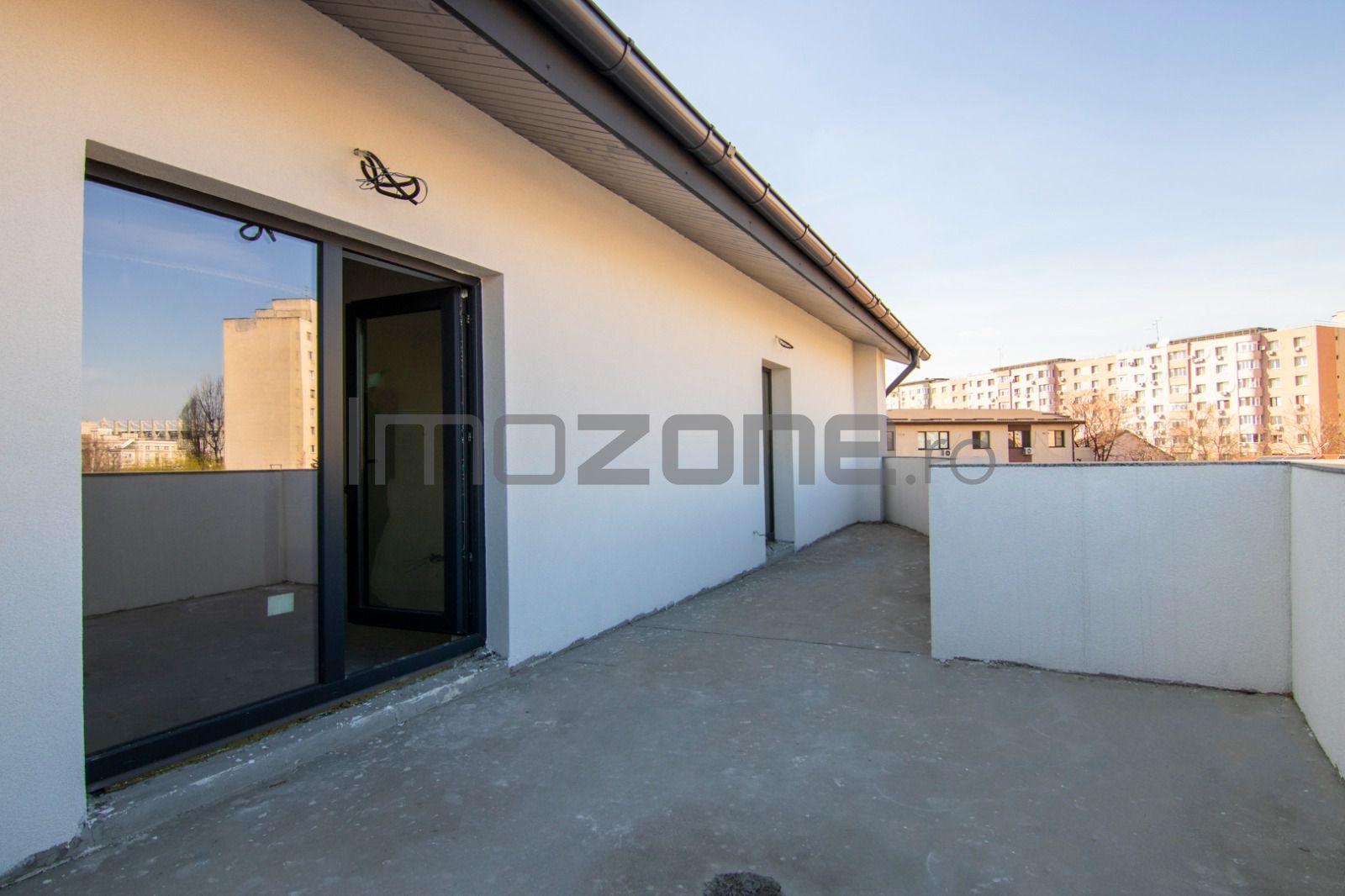 4 Camere/ Crangasi/ 210mp/ Terasa Panoramica/ Finisat Complet/ Parcare Inclusa - Poză 13