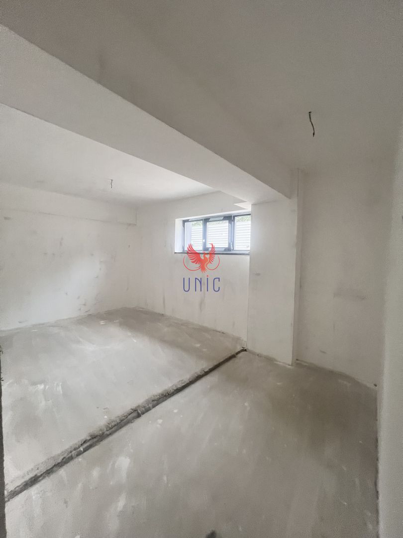 apartament bliateral, decomandat, zona centrala - Poză 1