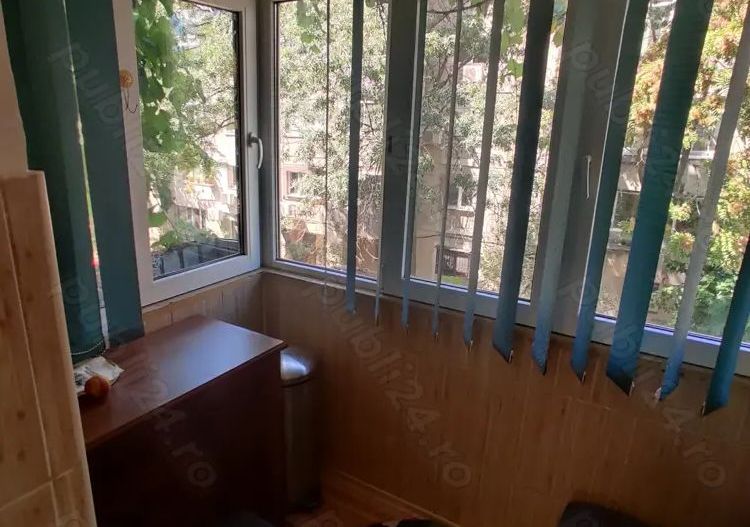 Apartament 2 camere decomandat - Poză 8