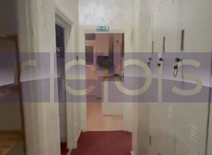 SPATIU 140 MP | 7 CAMERE | PARTER INALT | IDEAL ACTIVITATI COMERCIALE - Poză 3