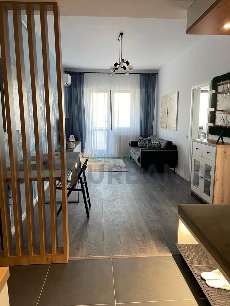 Ofer spre inchiriere apartament cu 3 camere cu loc de parcare - Poză 2