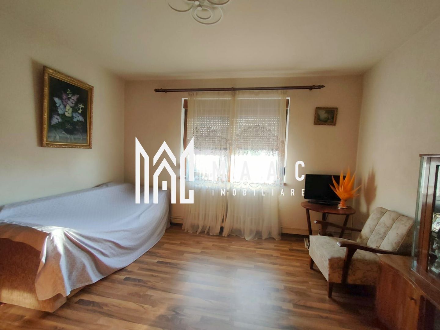 Casa 4 camere individuala | Teren 1310mp | Garaj | Gusterita - Poză 4