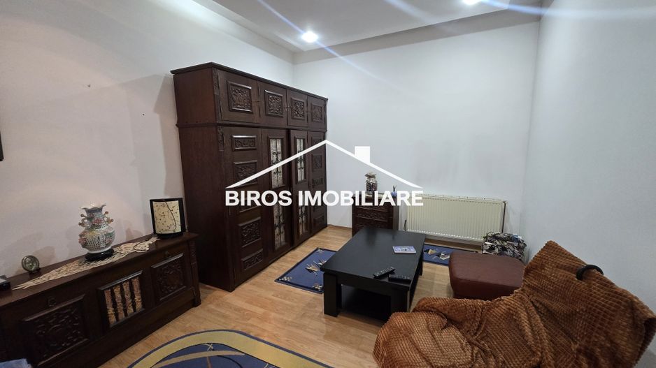 Casa Sfintii Apostoli - Poză 5