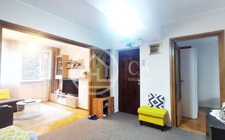 Apartament de vânzare cu 4 camere în zona Iosia, Oradea - Poză 2