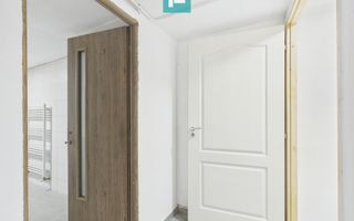 Apartament trei camere strada Cozia - Poză 5