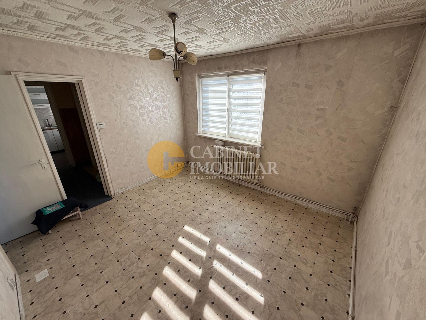 Apartament 3 camere, etajul 4, Zona Tudor Vladimirescu - Poză 1