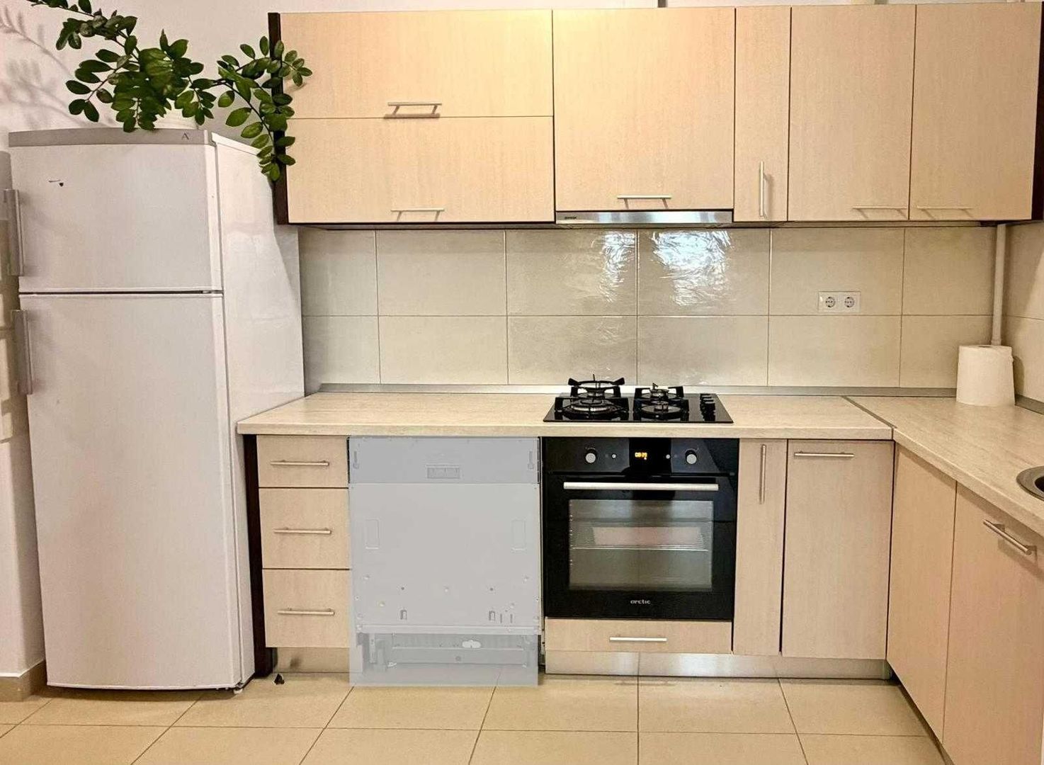 AP. 2 CAMERE TIMPURI NOI, TERASA 50 MP, LOC PARCARE, METROU 5 MINUTE - Poză 4