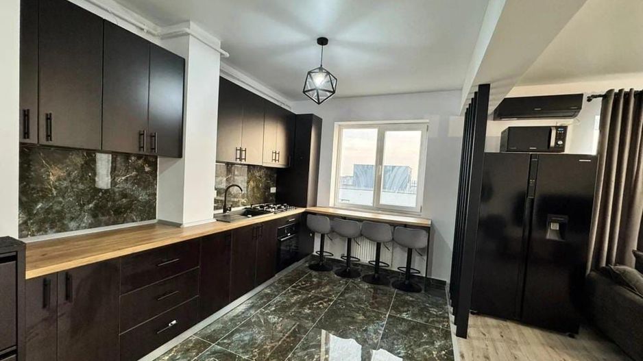 Apartament cu 2 camere superb de inchiriat, Parcare inclusa, Bloc NOU - Poză 3