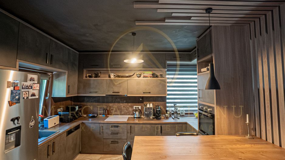Casa P+1E de vanzare in Mamaia - Tabara Navodari - Poză 7