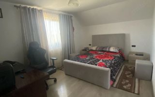 Casă individuală de vânzare în Păun, lângă pădure, 154 mp, 325.000 EUR - Poză 6