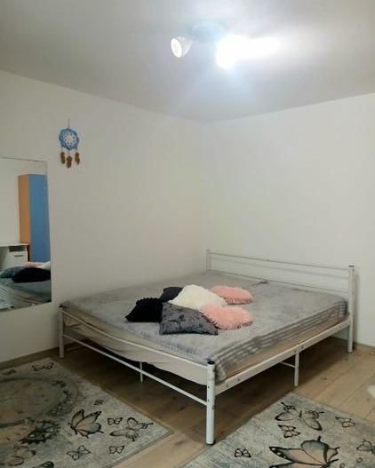 Garsonieră,  mobilata, proaspăt renovată, Drumul Taberei - Poză 8