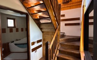 Pensiune cu vedere spectaculoasă la Bucegi și Piatra Craiului – Bradul Inalt - Poză 9