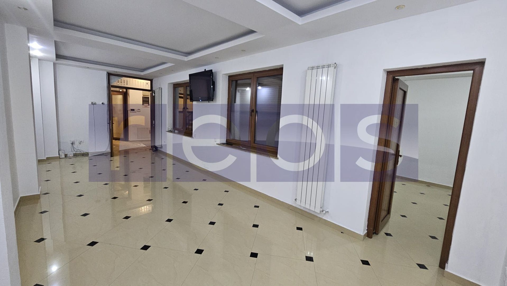 DE VÂNZARE VILA | EXCLUSIVISTĂ ZONA DOMENII | 5 CAMERE | PARCARE ÎN CURTE - Poză 1