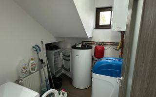Casă / Vilă cu 4 camere de închiriat în zona Aradului - Poză 7