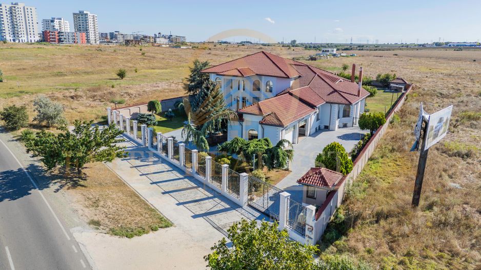 Reședință impunătoare în Constanța, pe un domeniu de 5.000 mp - Poză 7