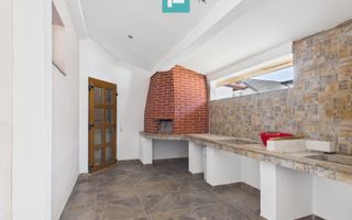 Vilă cu 4 camere in Livada - Poză 17