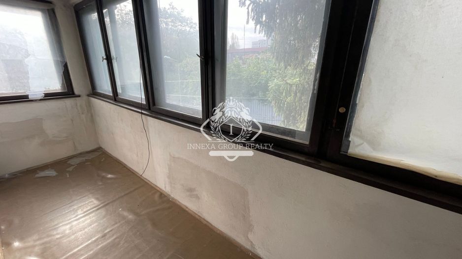 Parcul Carol I Vila interbelica I 2 locuri de parcare - Poză 6