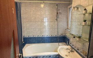 De Închiriat: Apartament 2 Camere | Eroii Revoluției - Poză 2