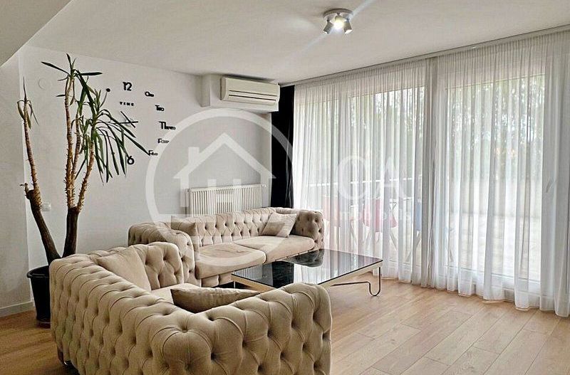 Apartament 3 camere de vanzare in cart. Luceafarul Oradea - Poză 1