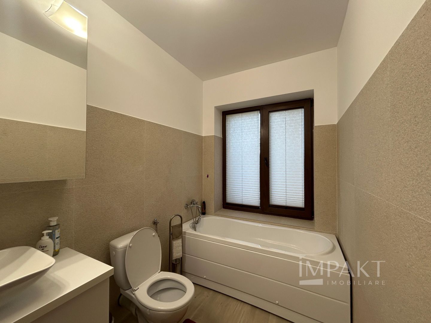 Inchiriere casa individuala in Buna Ziua! - Poză 13