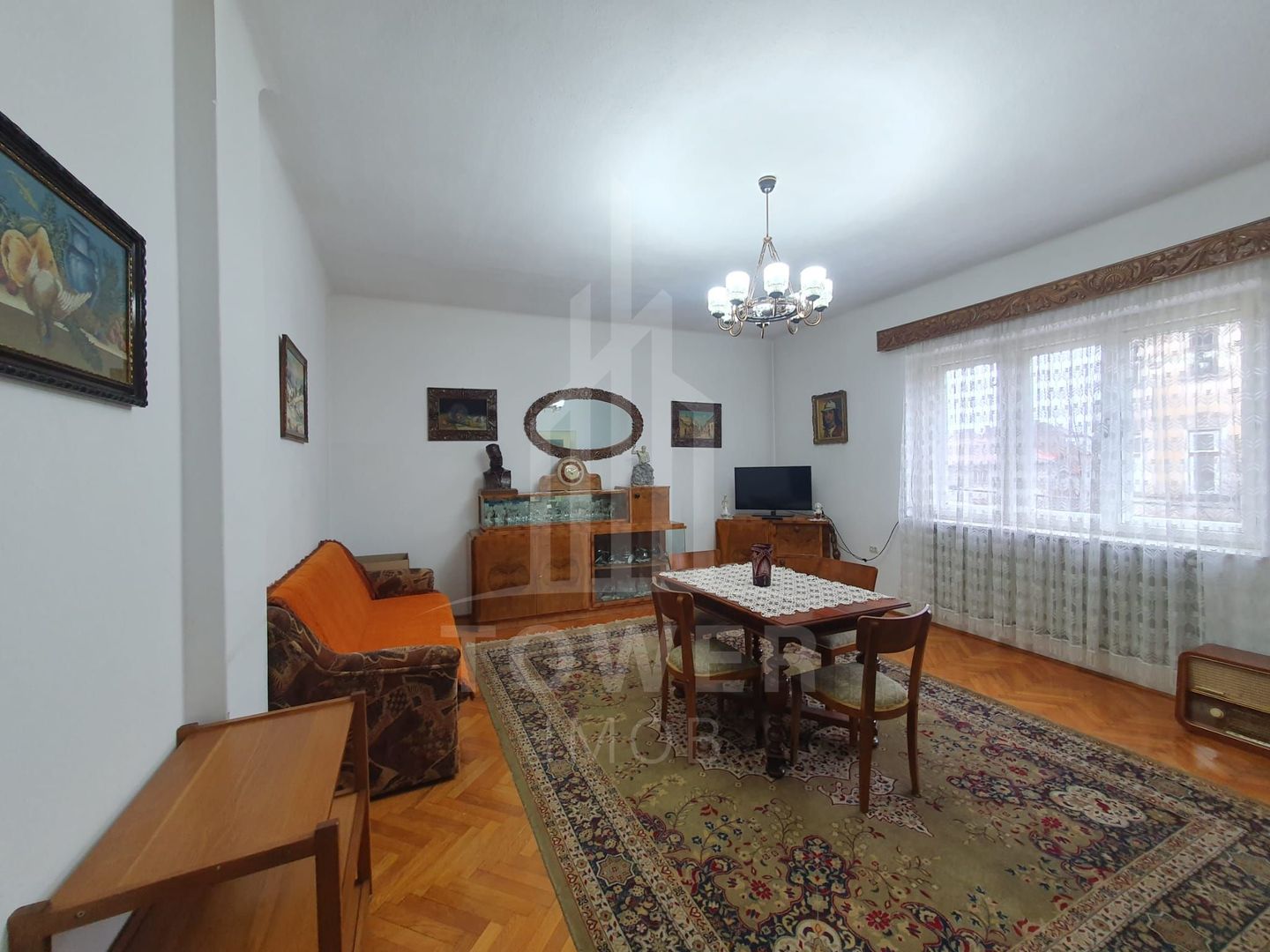 Apartament la casa de vânzare - 130 mp garaj -central  - ULB Sibiu - Poză 2