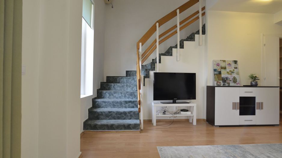 Inchiriem vila tip duplex 3 camere zona OMV Pipera - Poză 6