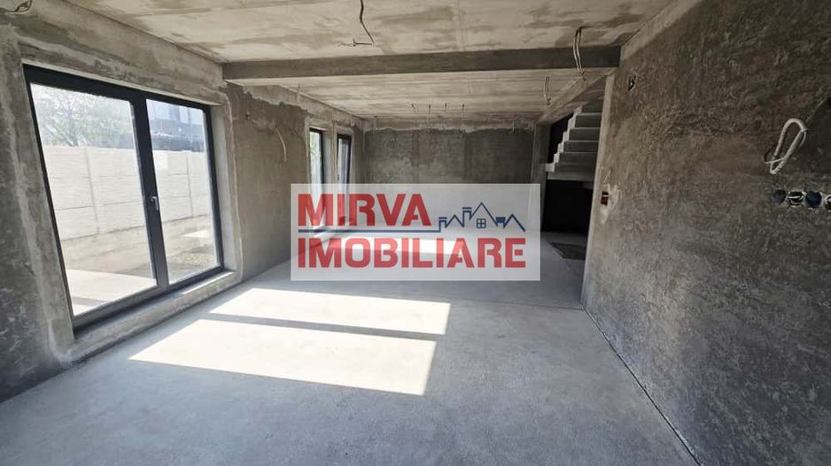 🏡 Vilă luminoasă, 4 camere, cu teren generos – Com. Plopu - Poză 29