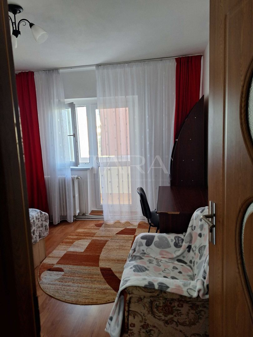 Zorilor, apartament luminos, 2 camere și balcon închis, parcare. - Poză 4