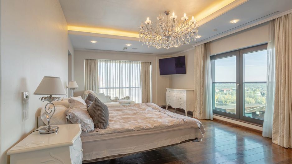 PENTHOUSE CU VEDERE PANORAMICA 258mp|| TERASE 215 MP || 3 LOCURI DE PARCARE - Poză 7