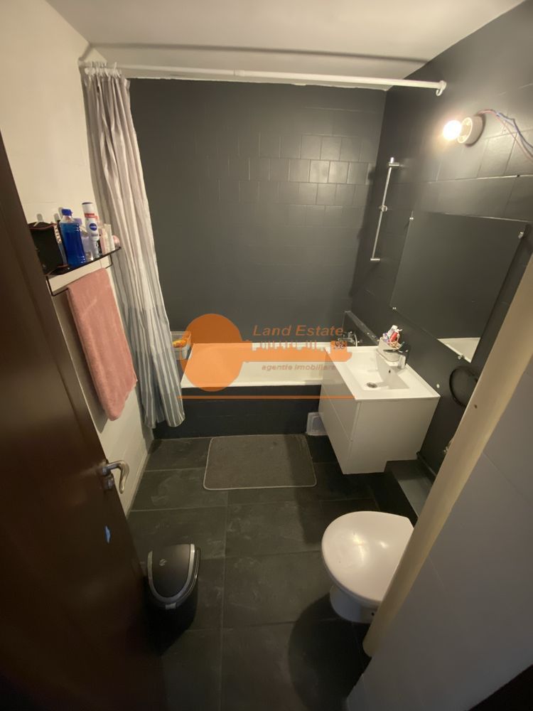 3 camere Gorjului-Moinesti ( 350 m metrou ) - Poză 9