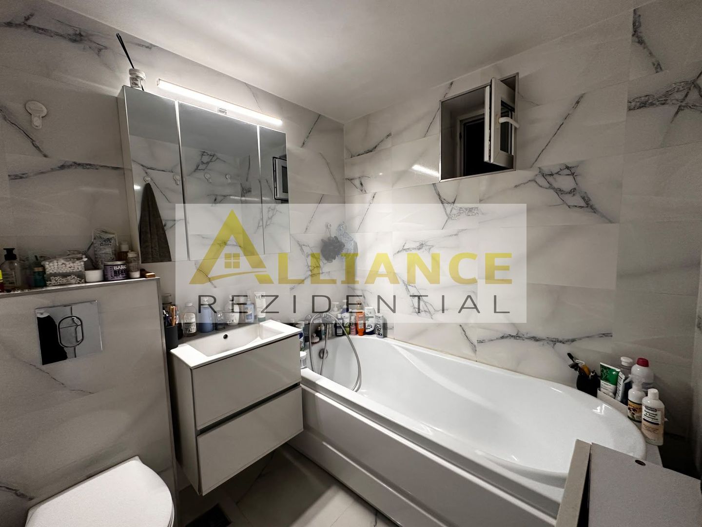 Apartament 3 camere de vanzare - Poză 9