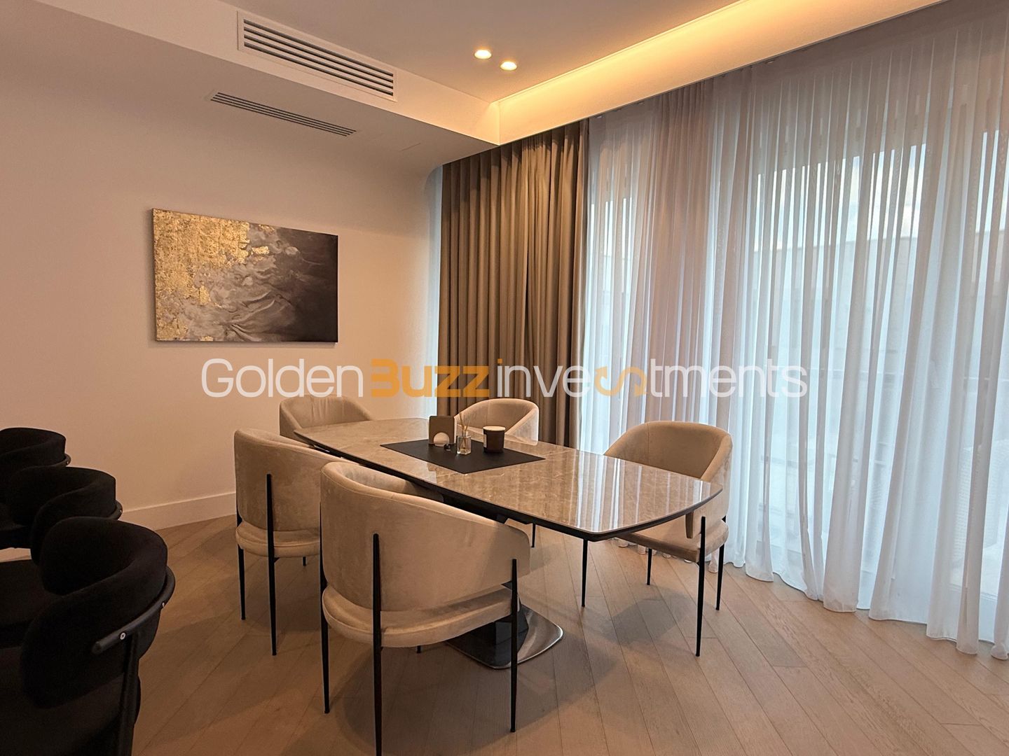 Apartament  4 camere Cortina 126 | Parcare - Poză 2