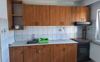 BRASADAS vinde ap 2 cam etaj 4/4 in Carpati 2. - Poză 3