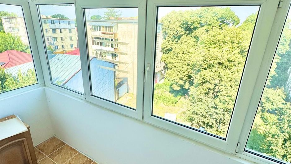 Apartament 2 camere, decomandat – Zona Centrală, bloc Lumina - Poză 7
