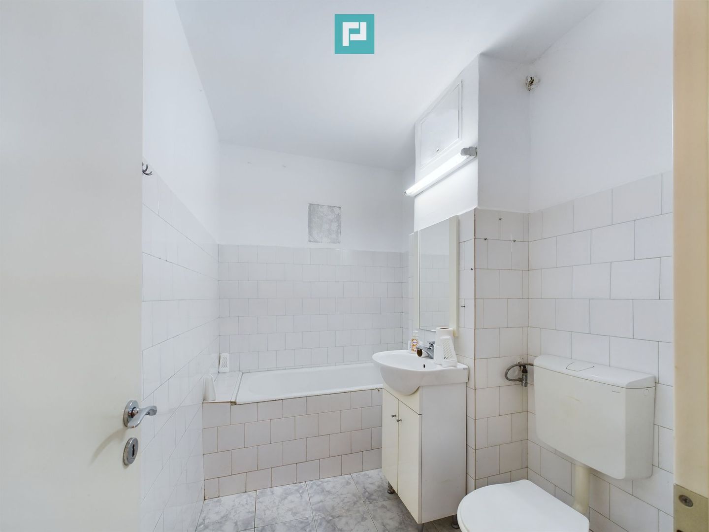 Apartament cu 2 camere parter, complex TM - Poză 4