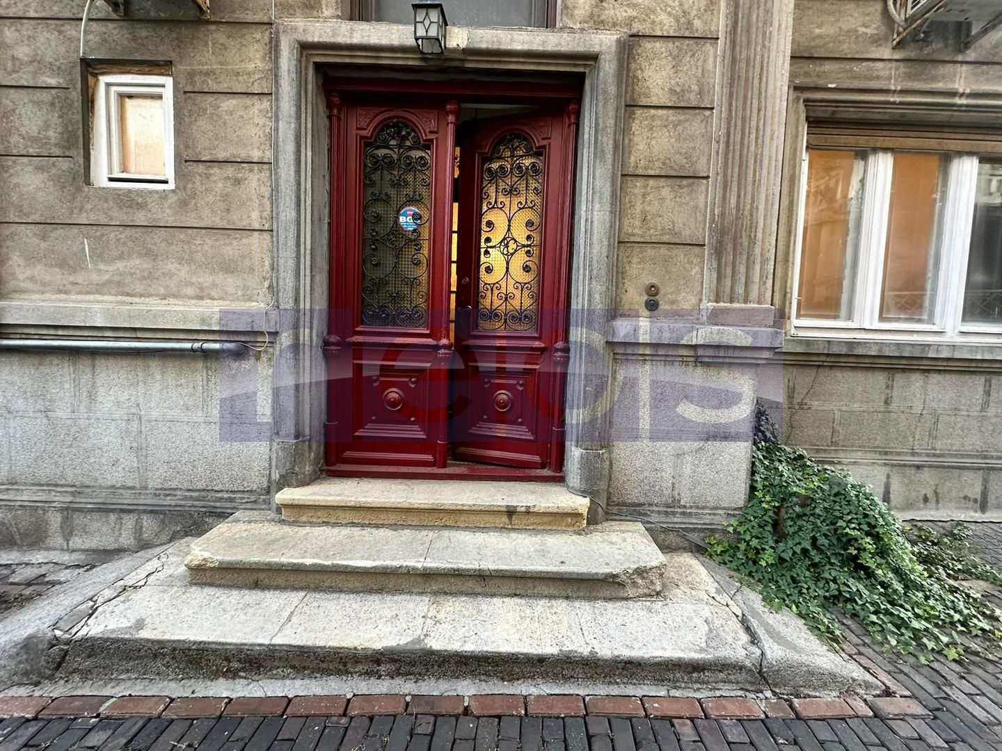 VILA 7 CAMERE | ULTRACENTRAL | 180MP | IDEAL SHOWROOM | SPATIU BIROU | - Poză 26