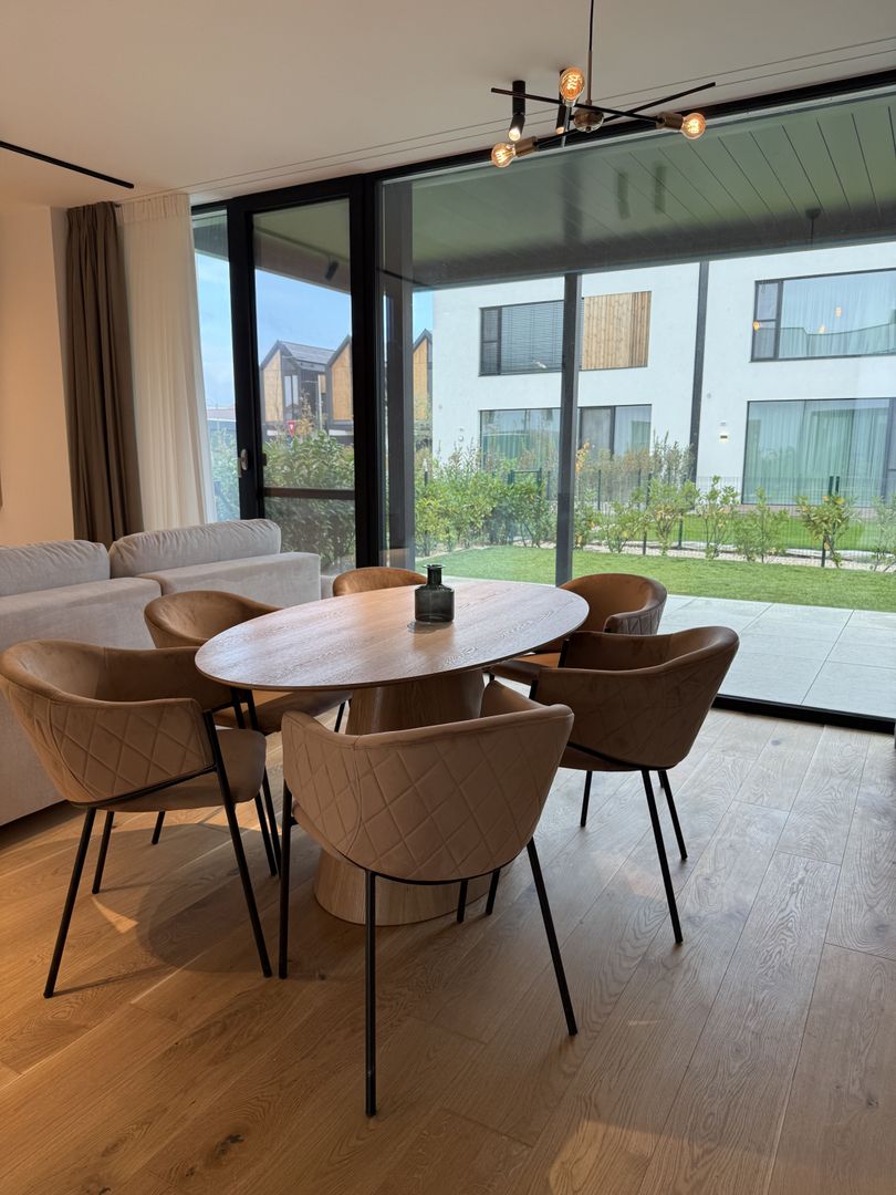 Vila tip UV03 mobilata complet in Amber Forest-prima inchiririere - Poză 5