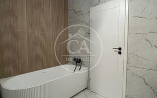 Casă de vânzare cu 4 camere în Santandrei , Bihor - Poză 8