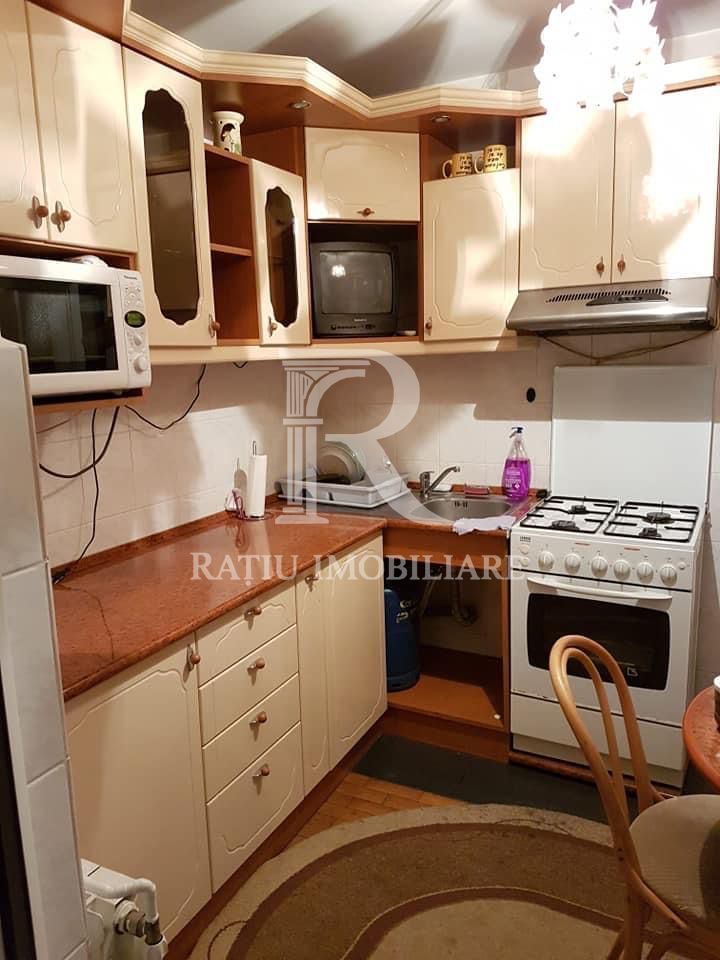 Apartament cu 3 camere | Etaj intermediar | Rogerius | Oradea - Poză 4