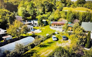 O proprietate de exceptie la Corbi, 18 ha, izvor, lac, pastravarie - Poză 10