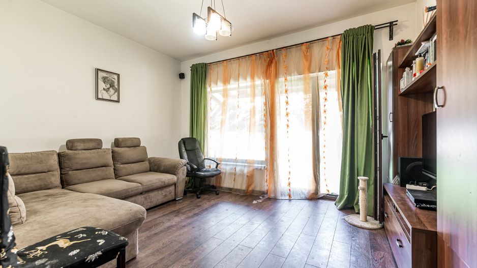Casa 96mp utili Via Carmina-zona linistita - Poză 8