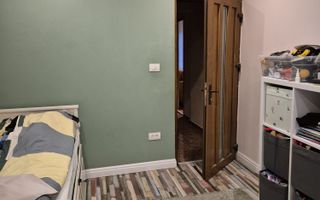 Aradului | 4 camere | Decomandat| Etaj intermediar | 3 balcoane si boxă - Poză 11