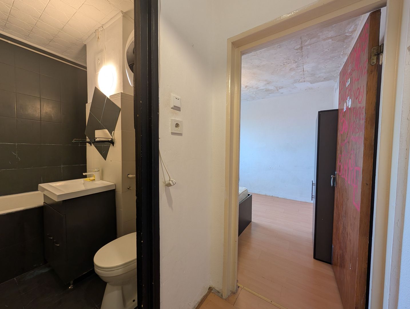 3 Camere Giulești, 60mp, Vedere Panoramică, Total de Renovat - Poză 7