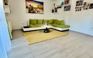 De vânzare casă înșiruită/ zona Sanpetru - Poză 1