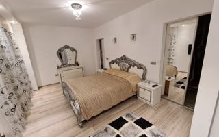 2 Case de vanzare + spatiu comercial | Zona Tiglari | 400 mp - Poză 2