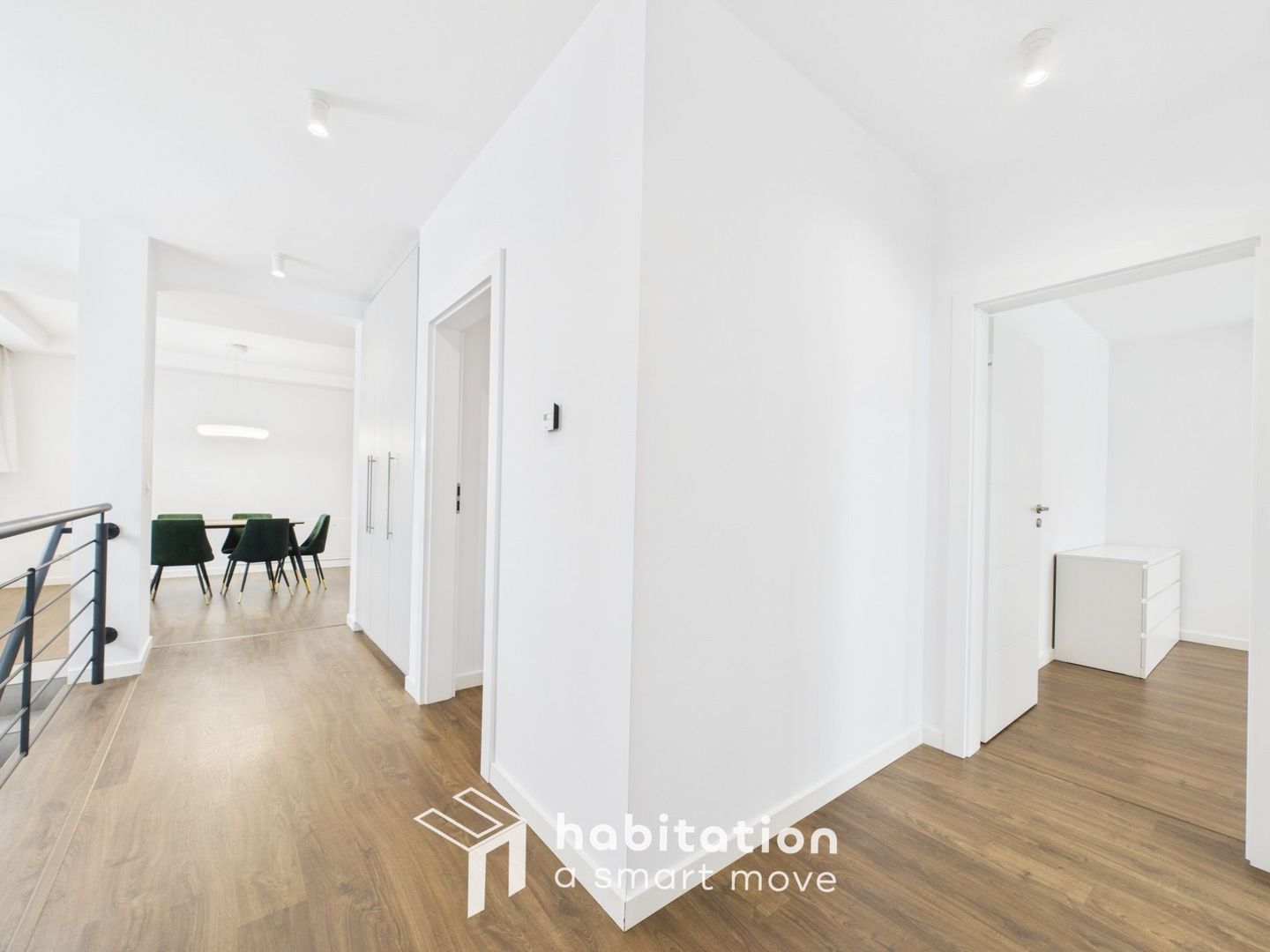 Apartament cu vibe de casă, terasă si curte, Dumbrăvița - Poză 16